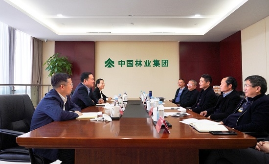 余紅輝會(huì)見(jiàn)廣東美林基業(yè)集團(tuán)董事長(zhǎng)劉遠(yuǎn)炳一行