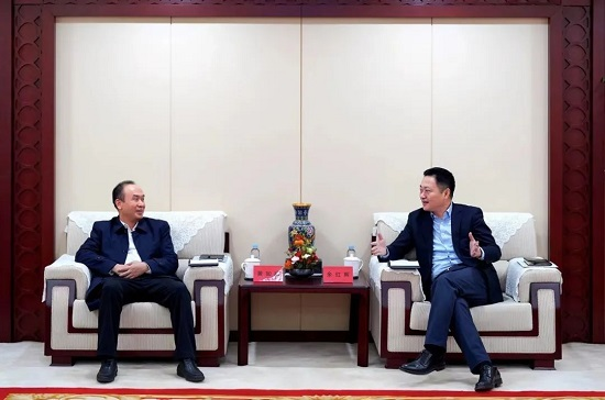 余紅輝會(huì)見福建省政協(xié)副主席、三明市委書記黃如欣