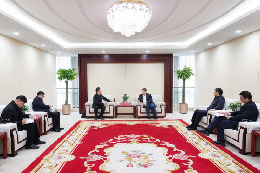 單忠立會(huì)見湖南省通道侗族自治縣縣長田剛一行