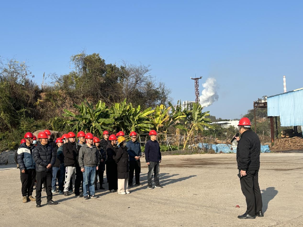 【子企業(yè)動(dòng)態(tài)】聚焦安全實(shí)戰(zhàn)，凝聚協(xié)同力量！永安人造板廠與永林藍(lán)豹家居聯(lián)合開展消防演練